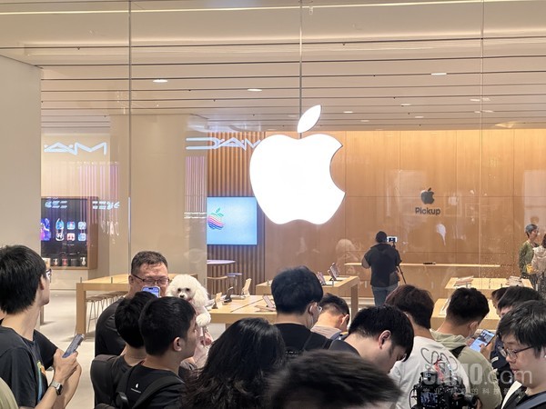 深圳第二家Apple Store正式开业！欢迎每一个开放的心